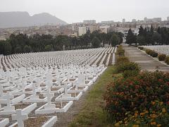 CIMETIERE SEPTEMBRE 2006 ORAN PETIT LAC 05